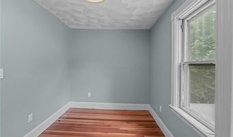 140 Main St, Lincoln, RI 02838
