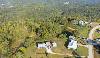312 Poor Farm Rd, Beattyville, KY 41311