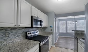 7518 SNOWPEA Ct #B, Alexandria, VA 22306