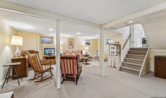 30 Arlton Ave, Allendale, NJ 07401