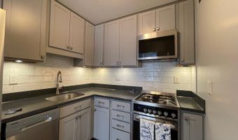 60 G St SW #B, Washington, DC 20024