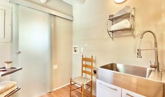 2007 Indian School Rd NW, Albuquerque, NM 87104