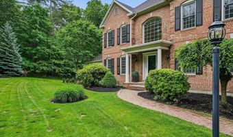 15 Strafford Ln, Bedford, NH 03110