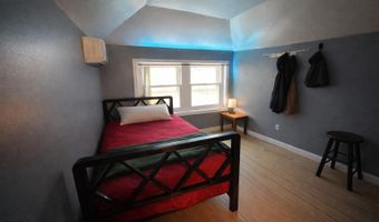 43 Rockland Ave, Staten Island, NY 10306