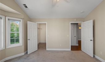 60 Saw Mill Dr 301, North Kingstown, RI 02852
