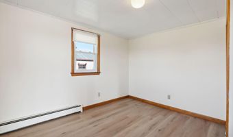 237 River Rd, Avon, ME 04966