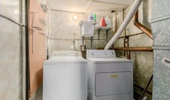 420 W 6TH St, Ajo, AZ 85321