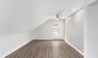 129 Cleveland St, Central Falls, RI 02863