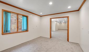 2418 Meadowridge Ct, Ann Arbor, MI 48105
