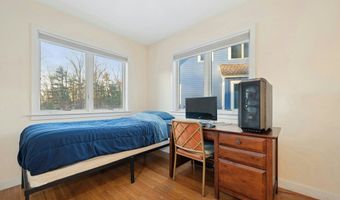 71 Village Ct 71, Berlin, MA 01503