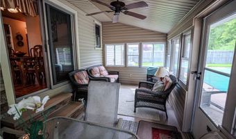 16011 Elbrook St NE, Alliance, OH 44601
