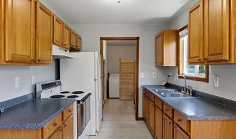 467 Dixie Blvd, Algonac, MI 48001