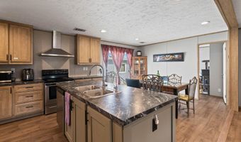 958 Pecan Cir, Barefoot Bay, FL 32976