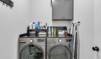153 Le Moyne St, Bay St. Louis, MS 39520