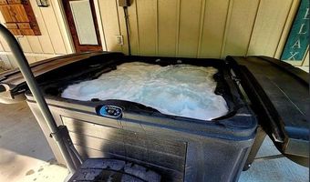 33765 S Coves Dr, Afton, OK 74331