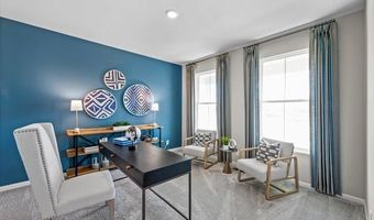 393 W Point Cir, Algonquin, IL 60102