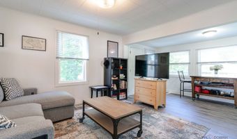 42360 N Willow St, Antioch, IL 60002