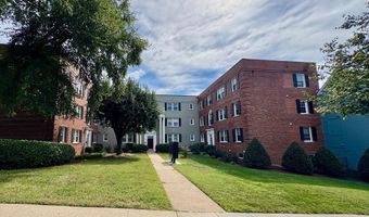 2008 38TH St SE 302, Washington, DC 20020