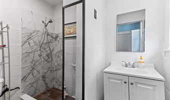 5839 McMillan St, Allen Park, MI 48209