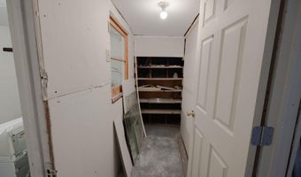 504 S Lincoln Ave, Aurora, MO 65605