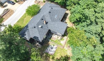 5 Dunvegan Ln, Bella Vista, AR 72715
