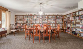 1415 Lake St 105, Alexandria, MN 56308