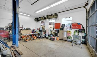 33 N Morris St, Andover, NJ 07801