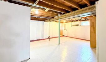 38 Grounds Pl, Albany, NY 12205