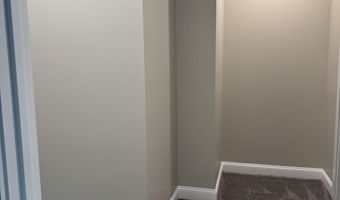 16 Harvest Hill Ln 2, Auburn, ME 04210