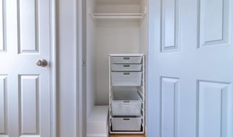 1801 T St NW 10, Washington, DC 20009