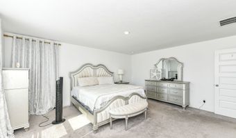 7369 Fallsworth Dr, Avon, IN 46123