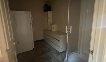 7202- A POPLAR St 1, Annandale, VA 22003