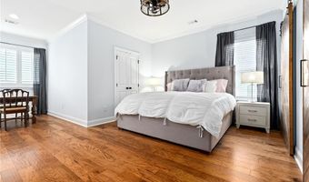 2051 MOORES MILL Rd, Auburn, AL 36830