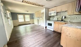 10 Cedar Ln, Albrightsville, PA 18210