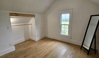 3073 State Highway Ww, Aurora, MO 65605