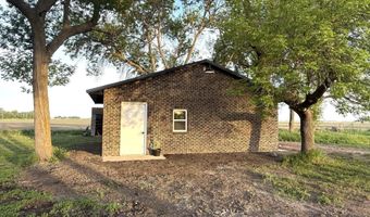 2810 S 392nd Ave, Aberdeen, SD 57401
