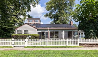 325 ALBANY Ave, Barrington, NJ 08007