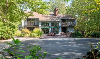 2113 First Ave, Allenwood, NJ 08720