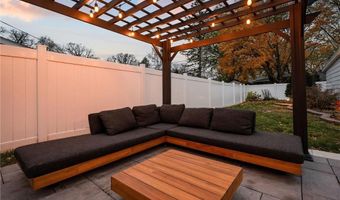 1009 9th St NW, Austin, MN 55912