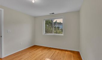 10 Valley Run Dr 10, Cromwell, CT 06416