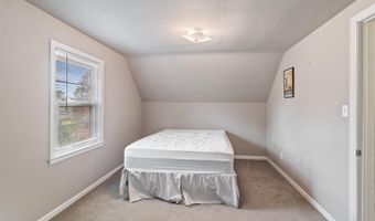14 Linden Ter, Burlington, VT 05401