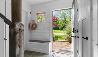 30 Battery Ln, Jamestown, RI 02835