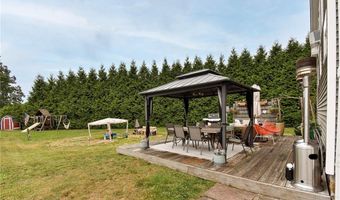 195 Town Farm Rd, Coventry, RI 02816