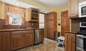 3211 Ridgewood Ave, Ashtabula, OH 44004