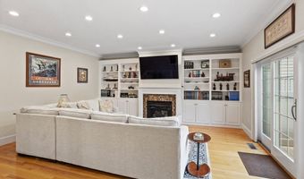 57 Sunset Ridge Ln 57, Bolton, MA 01740