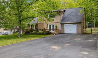 74 Byron Ln, Albrightsville, PA 18210