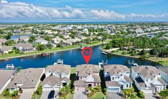 5221 WISHING ARCH Dr, Apollo Beach, FL 33572