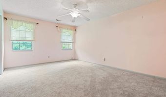 101 BERMUDA LAKE Dr, Alabaster, AL 35007