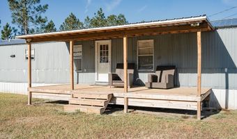 321 Mae Ln, Baxley, GA 31513