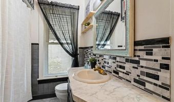 753 E Main St, Anoka, MN 55303